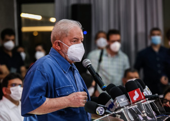 No Piauí, Lula lembra processos e diz que foi perseguido por 